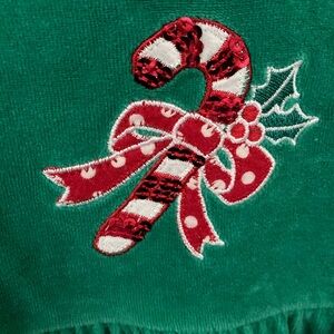 ❤️🎄❤️Flapdoodles Long Sleeve Green w/embroidered/sequins CandyCane Motif Dress
